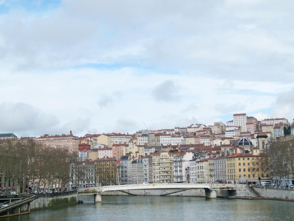 Apartament Perrache Sainte Blandine Lyon Zewnętrze zdjęcie